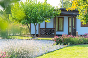 Отель Agriturismo e Agricamping Le Nosare  Валеджо-Суль-Минчо